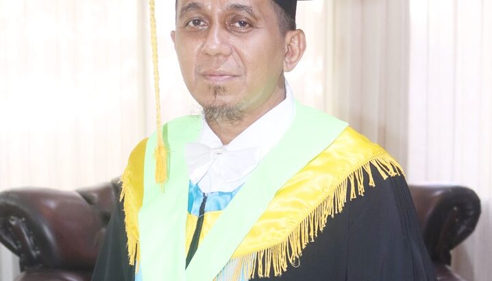 Prestasi Gemilang Prof. Teddy Christianto Leasiwal sebagai Guru Besar Ekonomi Pembangunan di Universitas Pattimura