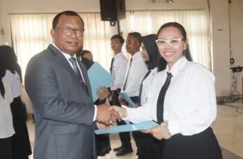 Pengambilan Sumpah PNS dan Penyerahan Surat Keputusan CPNS Unpatti 2025