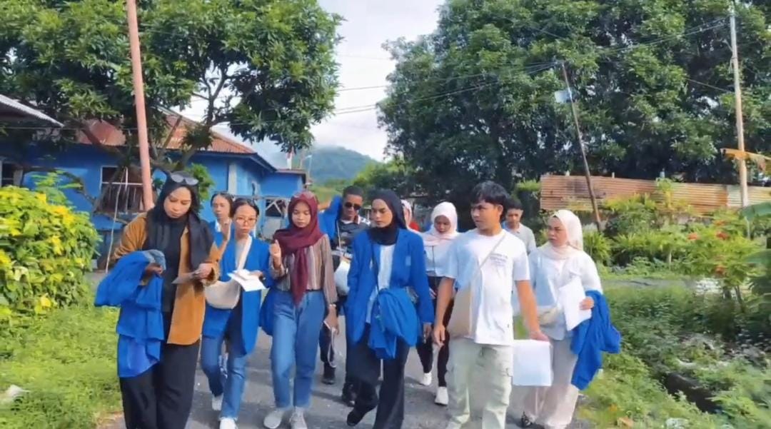 Ilmu Komunikasi 2023 Roadshow Literasi Digital Mayarakat Banda