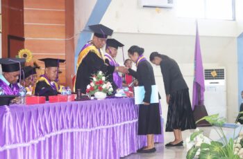 Pengukuhan dan Penggelaran Lulusan Sarjana FKIP Unpatti Oktober 2025