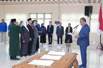 Rektor Unpatti Tekankan Kolaborasi dan Tata Kelola Profesional dalam Pelantikan Wakil Dekan Fisip