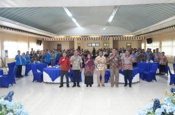 Rektor Unpatti Ajak FKIP se-Indonesia Perkuat Kolaborasi pada Launching Virtual Forkom FKIP se-Indonesia