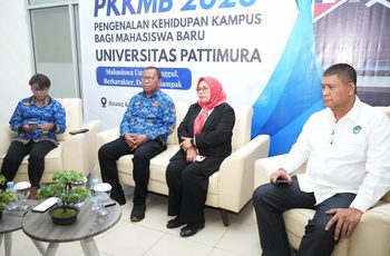 Rektor Unpatti: PKKMB Menjadi Momentum Awal Membangun Iklim Akademik Mahasiswa Baru