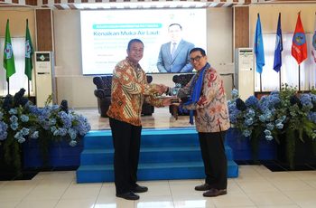 KULIAH UMUM UNIVERSITAS PATTIMURA “KENAIKAN MUKA AIR LAUT BAGI PEMBANGUNAN ADAPTIF DI MALUKU”
