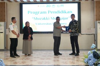 Unpatti Tekankan Makna Ilmu dan Tanggung Jawab Penerima Beasiswa Cahaya Pintar YBM PLN